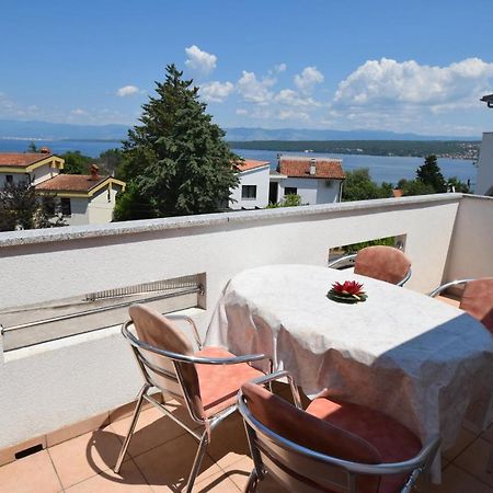 Apartments Gabrijel Malinska Esterno foto