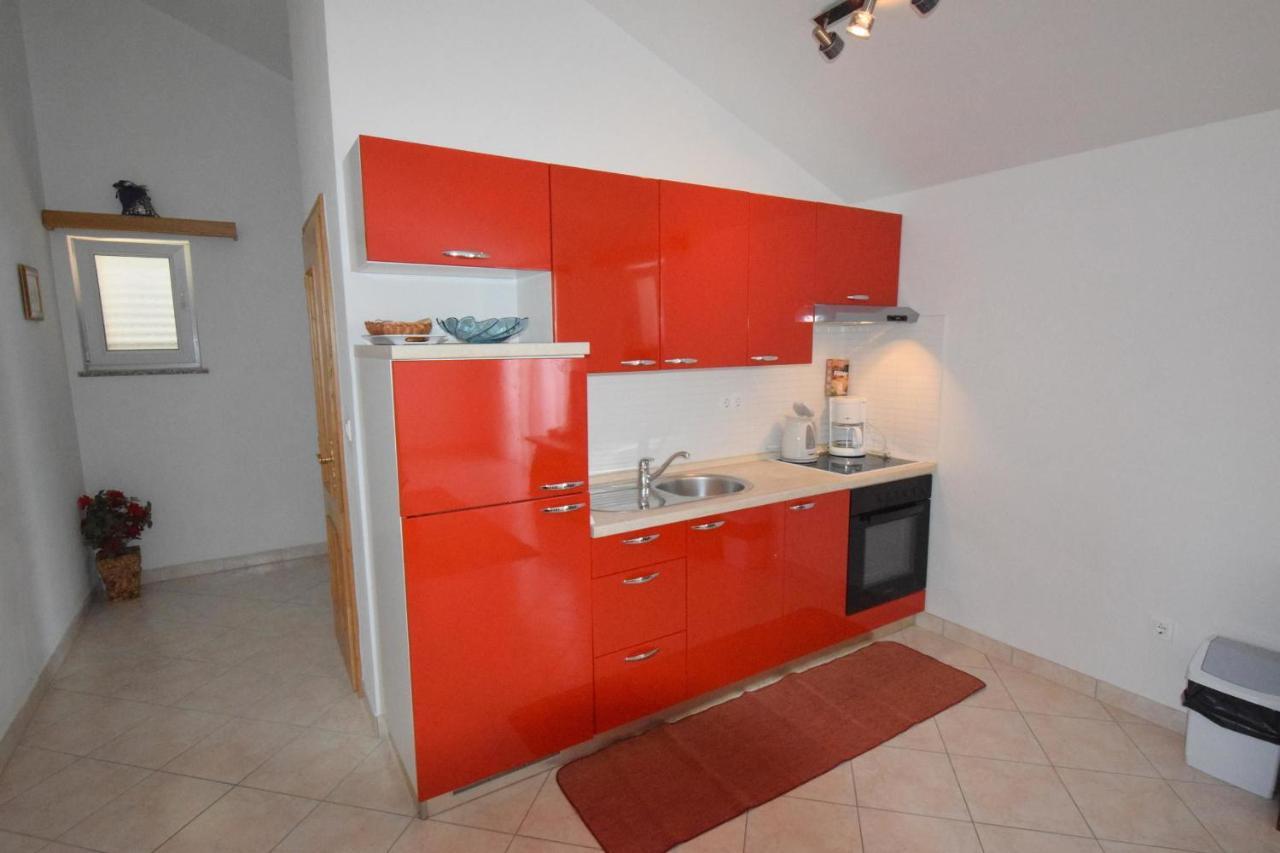 Apartments Gabrijel Malinska Esterno foto